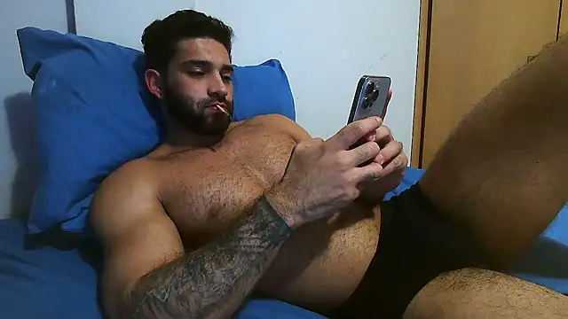 macho fit online show from May 31, 2026, 1:11 am