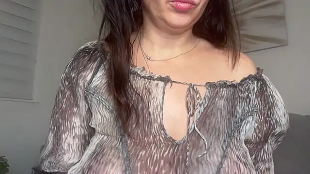 Serena 4you online show from January 6, 2026, 6:23 pm