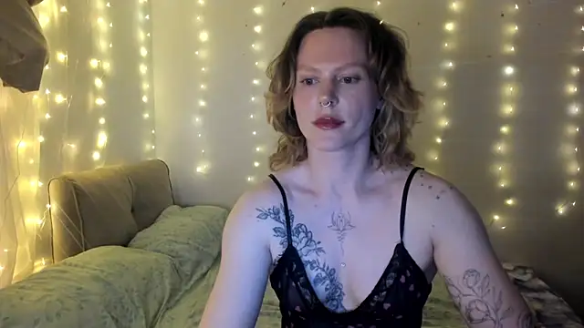 Snapshot of AngelikaBurn chatting on May 2, 2026, 7:08 pm AngelikaBurn online show from May 2, 2026, 7:08 pm