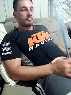 KAZADO LIBERAL online show from October 27, 2025, 12:33 am