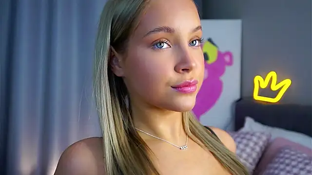 Snapshot of AftonConnett chatting on November 15, 2025, 1:09 am AftonConnett online show from November 15, 2025, 1:09 am