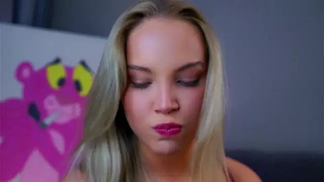 Snapshot of AftonConnett chatting on November 24, 2025, 1:05 am AftonConnett online show from November 24, 2025, 1:05 am