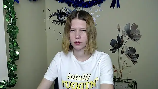 Snapshot of StellaCRL chatting on February 22, 2025, 5:02 pm StellaCRL online show from February 22, 2025, 5:02 pm