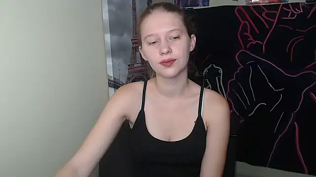 Snapshot of StellaCRL chatting on October 1, 2025, 6:18 am StellaCRL online show from October 1, 2025, 6:18 am