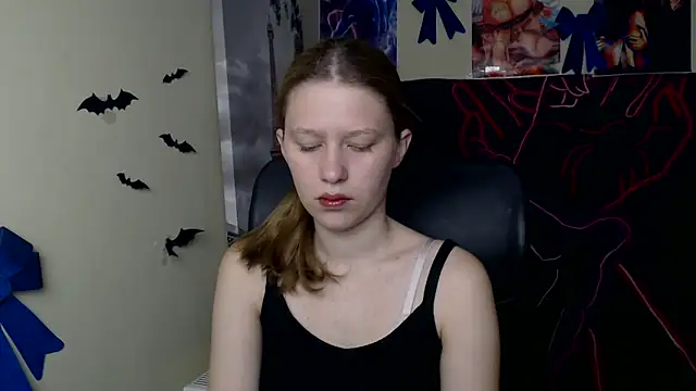 Snapshot of StellaCRL chatting on April 24, 2026, 6:26 am StellaCRL online show from April 24, 2026, 6:26 am