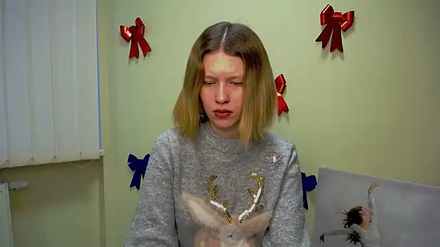 Snapshot of StellaCRL chatting on March 18, 2025, 7:33 am StellaCRL online show from March 18, 2025, 7:33 am