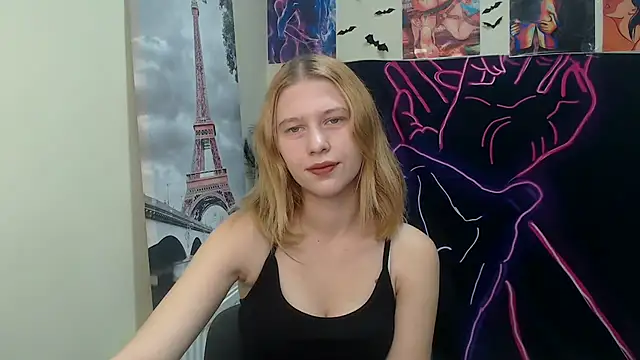 Snapshot of StellaCRL chatting on October 5, 2025, 6:15 am StellaCRL online show from October 5, 2025, 6:15 am