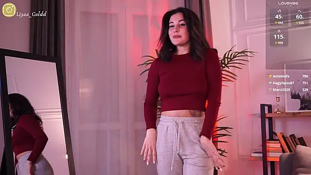 Snapshot of Liya_Gold_ chatting on January 18, 2025, 3:59 pm Liya Gold  online show from January 18, 2025, 3:59 pm