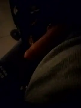 Snapshot of ptrz990 chatting on January 8, 2026, 9:54 pm ptrz990 online show from January 8, 2026, 9:54 pm