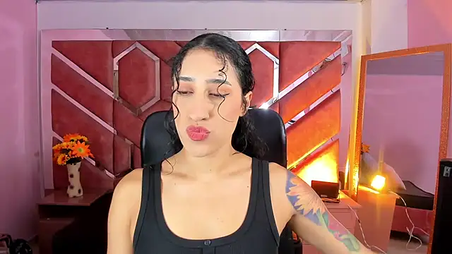 Eimy Sexy  online show from May 21, 2026, 1:08 pm