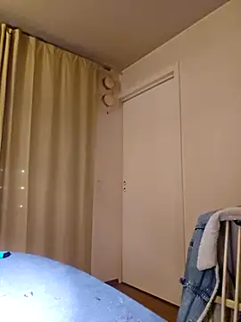 HeteroHotGuy1 online show from October 29, 2025, 12:42 am