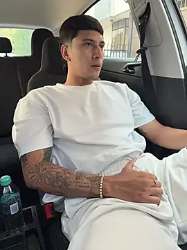 Damian23   online show from April 1, 2026, 1:41 pm