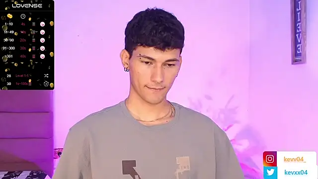 Alexx tc online show from September 30, 2025, 3:45 am