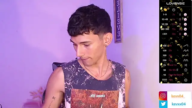 Snapshot of Alexx_tc chatting on October 29, 2025, 4:44 am Alexx tc online show from October 29, 2025, 4:44 am