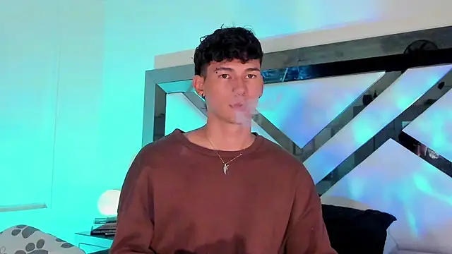 Snapshot of Alexx_tc chatting on March 15, 2025, 3:07 am Alexx tc online show from March 15, 2025, 3:07 am