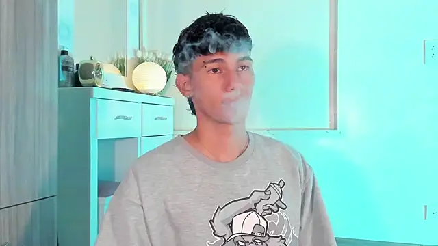 Snapshot of Alexx_tc chatting on March 13, 2025, 3:00 am Alexx tc online show from March 13, 2025, 3:00 am