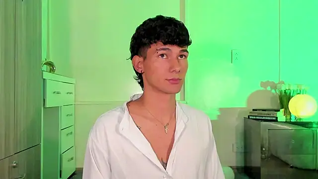 Alexx tc online show from March 17, 2025, 11:21 am