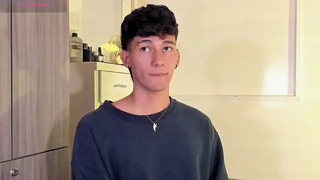 Snapshot of Alexx_tc chatting on March 12, 2025, 3:57 am Alexx tc online show from March 12, 2025, 3:57 am