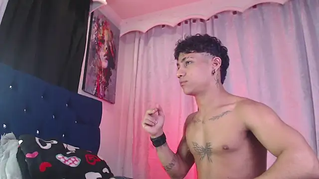 Sexys Boys Hot1 online show from April 18, 2026, 1:08 am