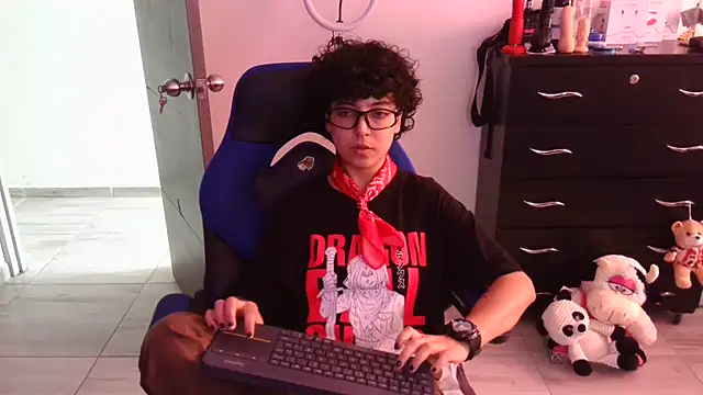 thomascooper7 online show from March 1, 2026, 7:03 pm