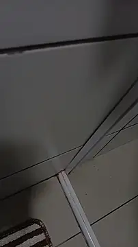 Tom18 hott online show from April 22, 2026, 10:49 pm