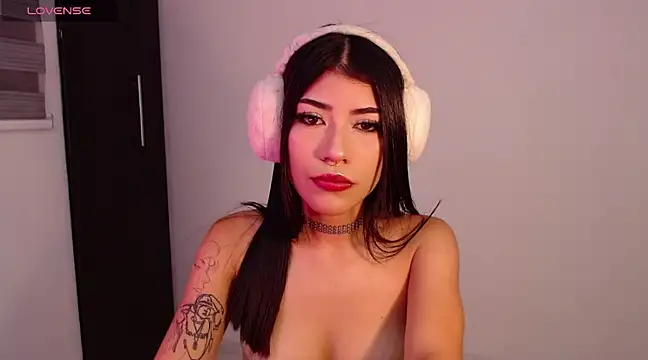 GiselleBlare online show from February 21, 2025, 6:40 am