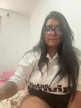 Snapshot of isa_ofc2024 chatting on December 10, 2024, 1:55 pm isa ofc2024 online show from December 10, 2024, 1:55 pm