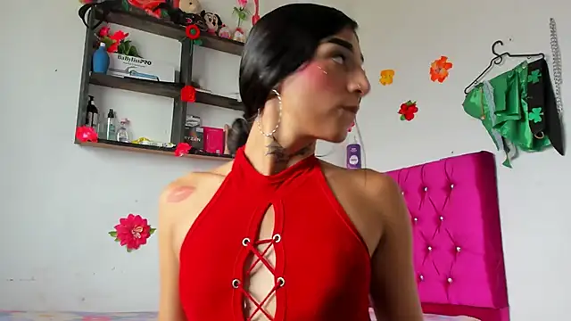 Snapshot of chloe_evanx_ chatting on October 30, 2025, 7:44 pm chloe evanx online show from October 30, 2025, 7:44 pm