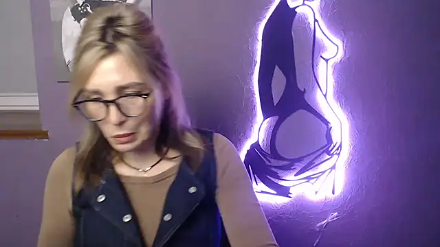 Snapshot of _sexy_lady chatting on January 14, 2026, 1:48 pm sexy lady online show from January 14, 2026, 1:48 pm