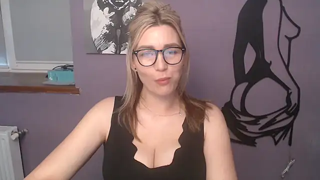  sexy lady online show from May 27, 2026, 2:13 pm