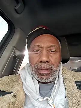 Snapshot of yasohw chatting on December 22, 2025, 4:18 pm yasohw online show from December 22, 2025, 4:18 pm