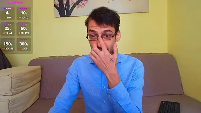 HungEddy online show from November 17, 2025, 9:57 am