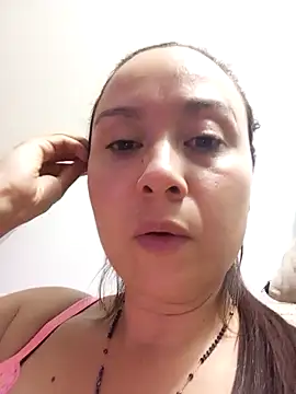 Snapshot of RenataSexy_ chatting on February 24, 2025, 3:23 am RenataSexy online show from February 24, 2025, 3:23 am