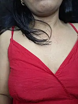 Snapshot of Nisha027 chatting on July 21, 2026, 12:13 am Nisha027 online show from July 21, 2026, 12:13 am