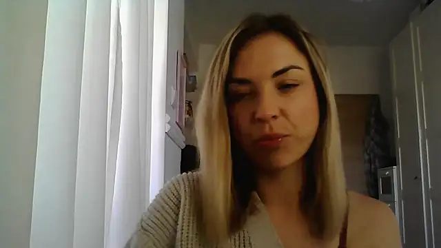 ashley xlove online show from March 12, 2025, 7:46 am