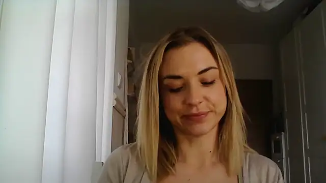 ashley xlove online show from January 28, 2025, 10:45 am