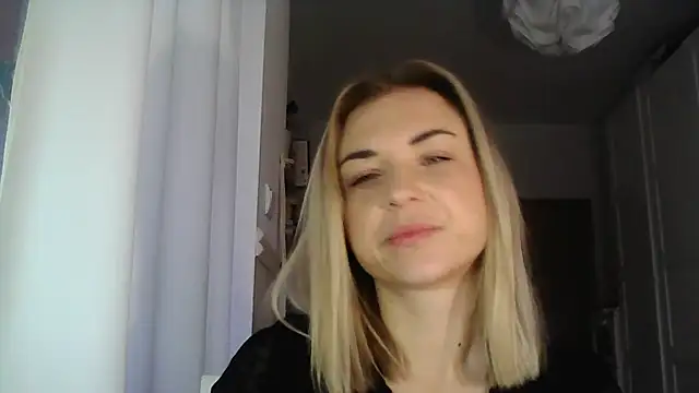 ashley xlove online show from January 7, 2025, 7:42 am