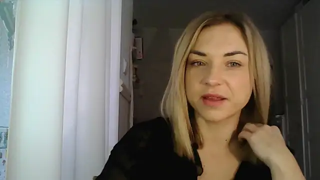 ashley xlove online show from January 3, 2025, 7:49 am