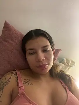 Snapshot of adop_me__ chatting on February 20, 2025, 5:23 am adop me   online show from February 20, 2025, 5:23 am