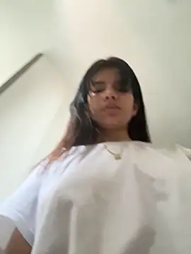 Snapshot of adop_me__ chatting on September 22, 2025, 10:27 pm adop me   online show from September 22, 2025, 10:27 pm