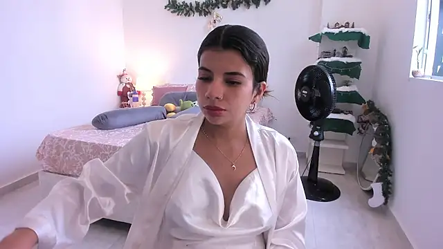 Snapshot of adop_me__ chatting on December 8, 2024, 12:19 pm adop me   online show from December 8, 2024, 12:19 pm