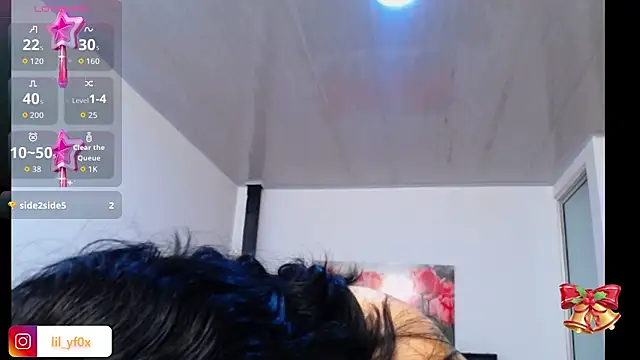 lily f00x online show from December 22, 2025, 12:38 pm