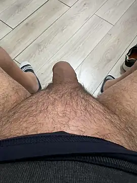 Giorgiostant online show from April 22, 2026, 3:19 pm