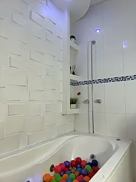 Snapshot of AnahinClar chatting on December 13, 2025, 8:04 pm AnahinClar online show from December 13, 2025, 8:04 pm