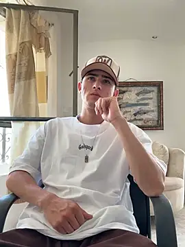 PhilipRich online show from March 16, 2026, 4:54 pm