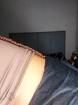 ThickPearlx23 online show from March 1, 2026, 8:25 am