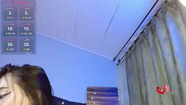 Snapshot of EmilyMorggan chatting on February 13, 2025, 8:13 pm EmilyMorggan online show from February 13, 2025, 8:13 pm