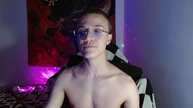 Snapshot of Im_Oliverpark chatting on October 20, 2025, 11:05 pm Im Oliverpark online show from October 20, 2025, 11:05 pm