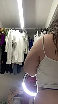 Snapshot of Chloee_ep chatting on March 3, 2026, 5:03 am Chloee ep online show from March 3, 2026, 5:03 am