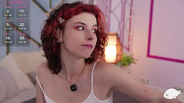 Snapshot of HaylaAmber chatting on July 16, 2026, 1:19 pm HaylaAmber online show from July 16, 2026, 1:19 pm
